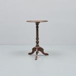 522600 Pedestal table